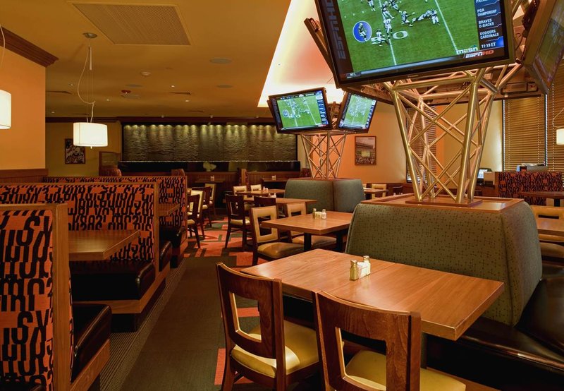 Holiday Inn Westbury-Long Island - Williston Park, NY