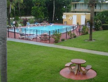 Knights Inn-West - Vero Beach, FL