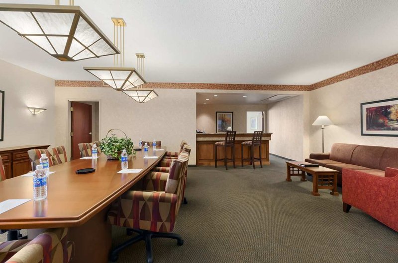 Embassy Suites Little Rock - Little Rock, AR