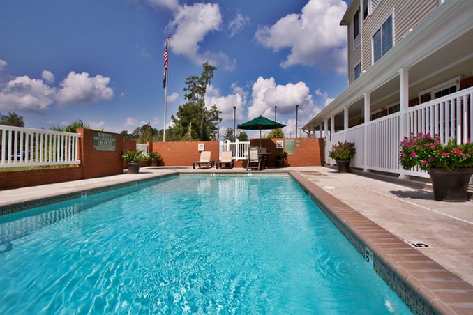 Country Inn & Suites Covington