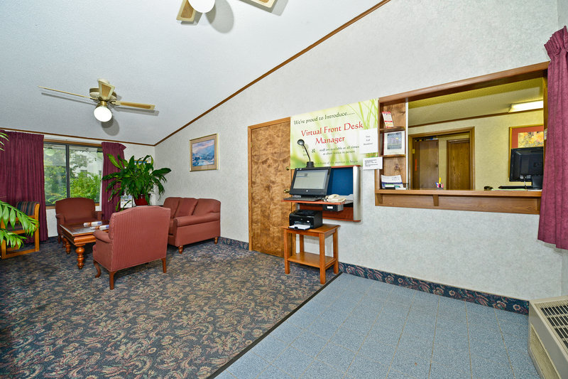 Americas Best Value Inn - Covington, VA
