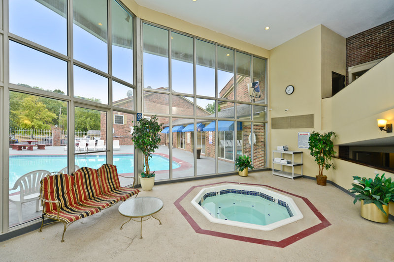 Best Western - Kansas City, KS