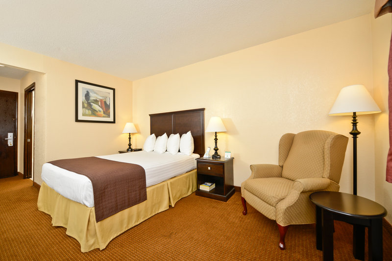 Best Western - Kansas City, KS