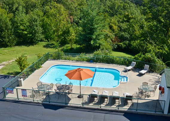 Econo Lodge - Branson, MO