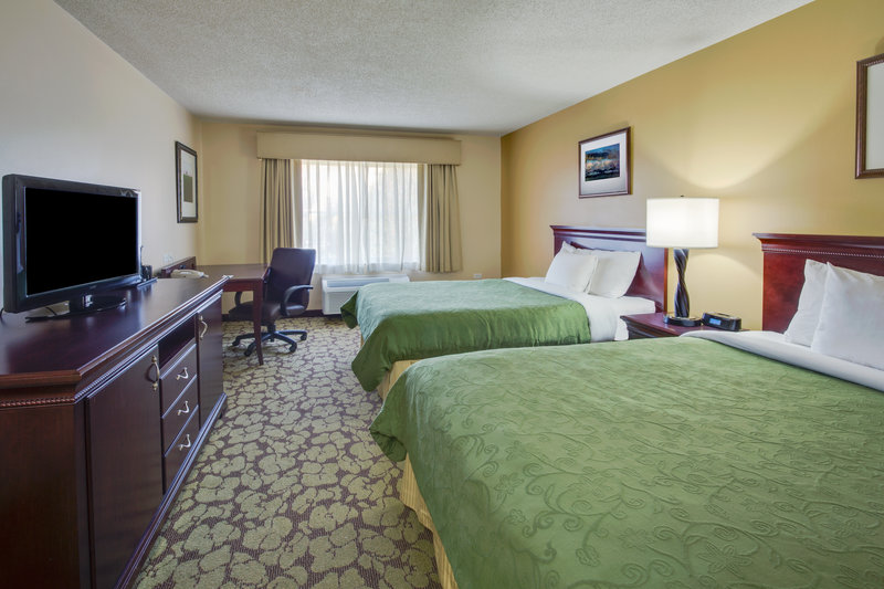 Country Inn & Suites Gurnee - Gurnee, IL