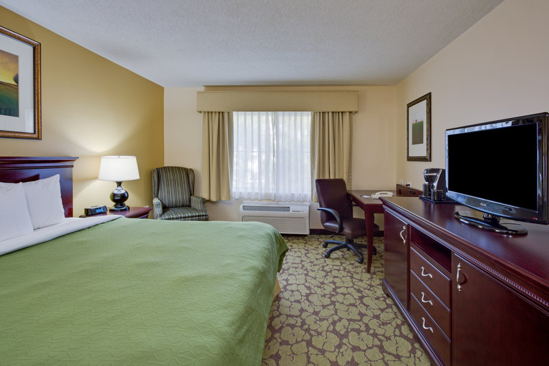 Country Inn & Suites Gurnee - Gurnee, IL