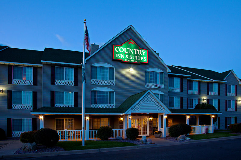 Country Inn & Suites - Shakopee, MN