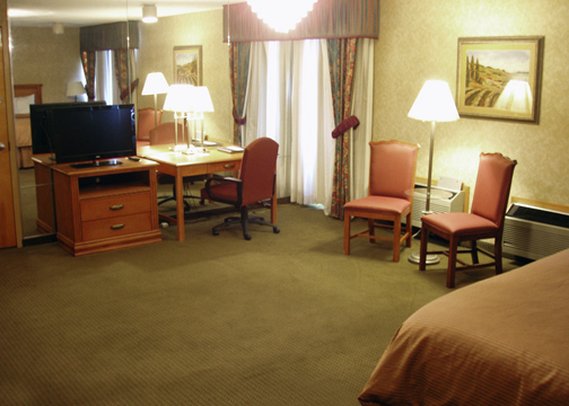 Clarion - Tupelo, MS