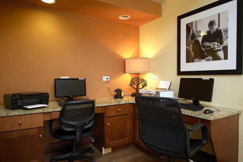 Hampton Inn-Crestview - Crestview, FL