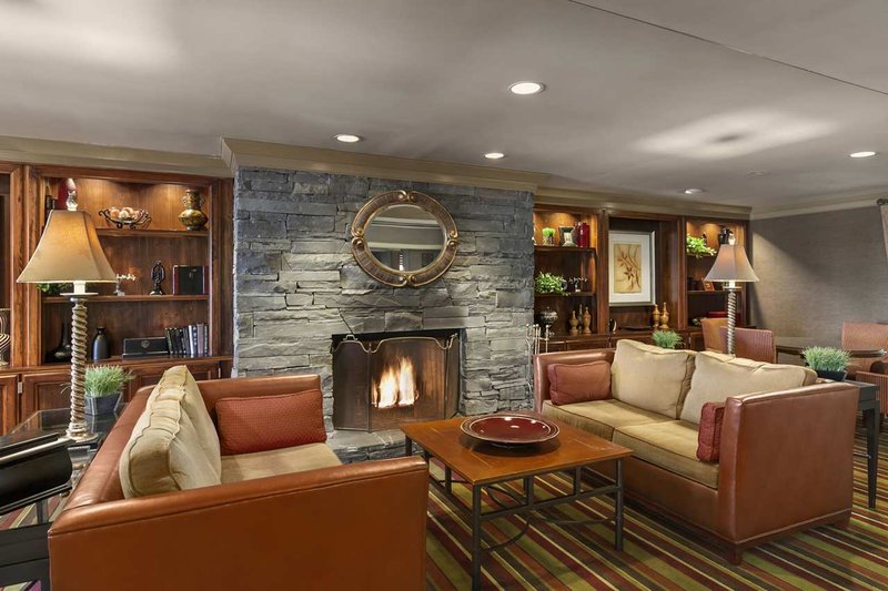Embassy Suites By Hilton Pittsburgh International Airport - Coraopolis, PA