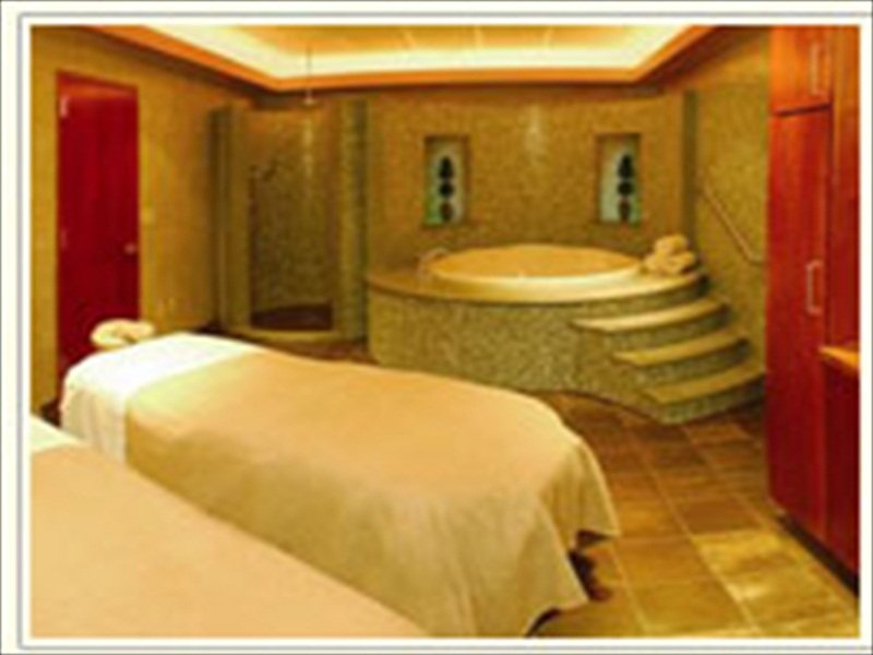 Inn By The Lake - Gilbertsville, KY