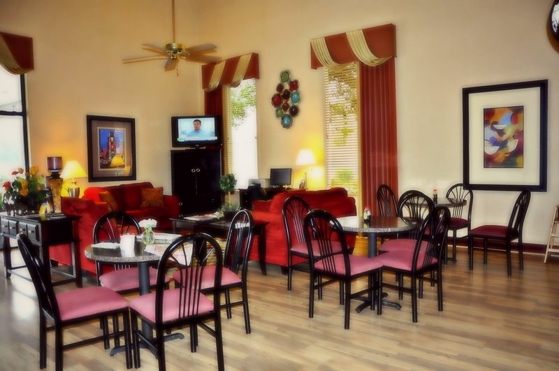 BEST WESTERN Benton Inn - Benton, AR