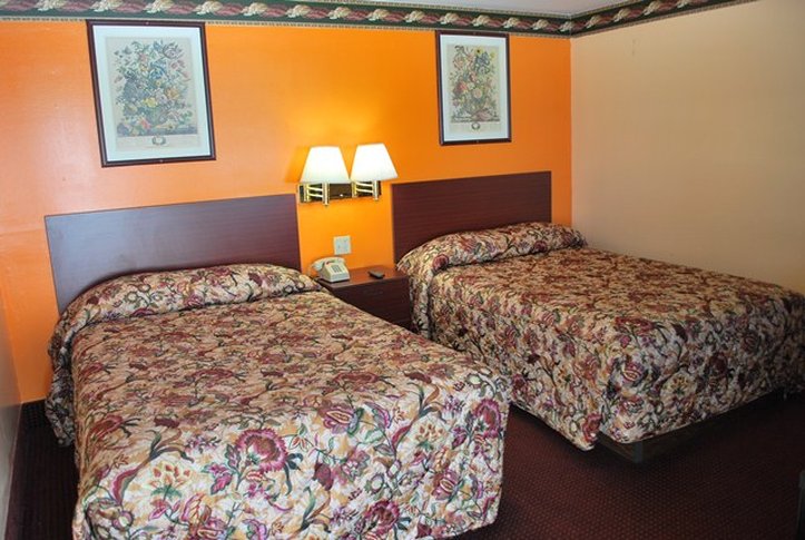 Red Carpet Inn Tonawanda