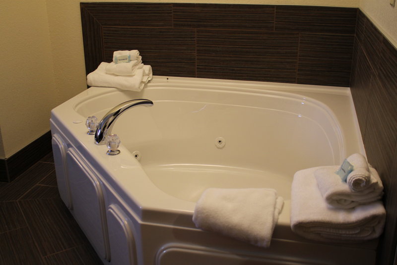 Holiday Inn Express BRADFORD - Bradford, PA