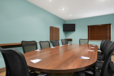 Baymont Minot - Lawrenceburg, TN