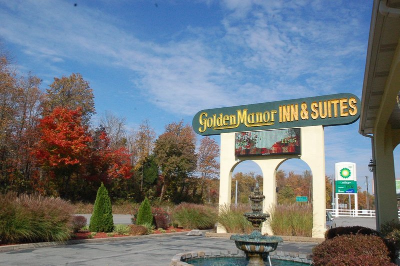 Golden Manor Motel - Muldraugh, KY