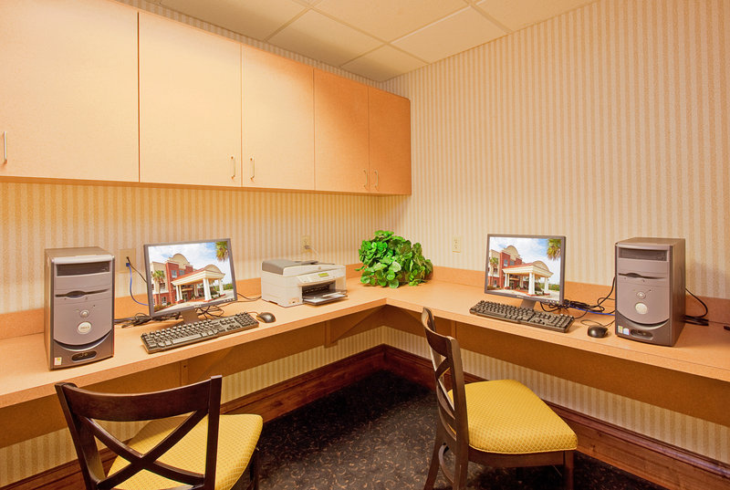 Holiday Inn Express - Brookhaven, MS