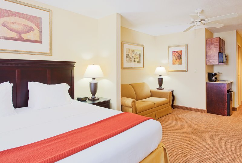 Holiday Inn Express - Brookhaven, MS