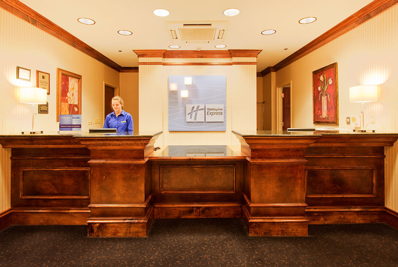 Holiday Inn Express - Brookhaven, MS