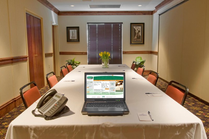 Holiday Inn Express - Brookhaven, MS