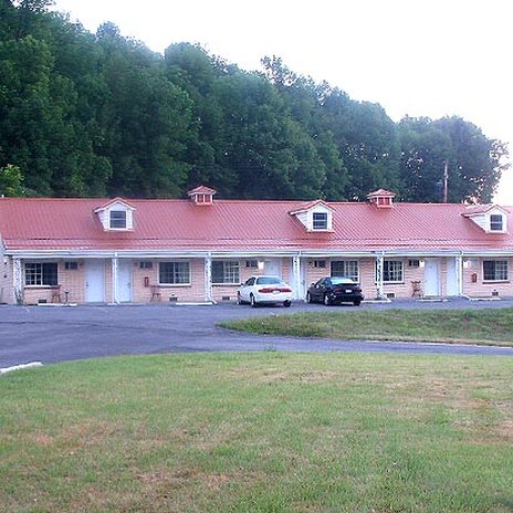 Relax Inn Altoona - Altoona, PA