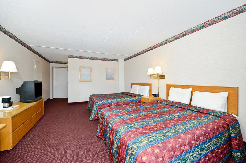 Americas Best Value Inn - Benton Harbor, MI