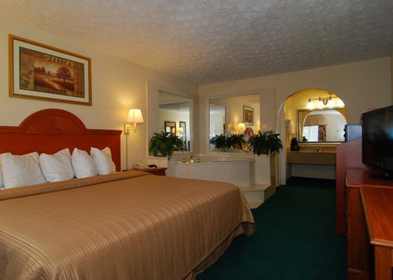 Quality Inn - Dahlonega, GA