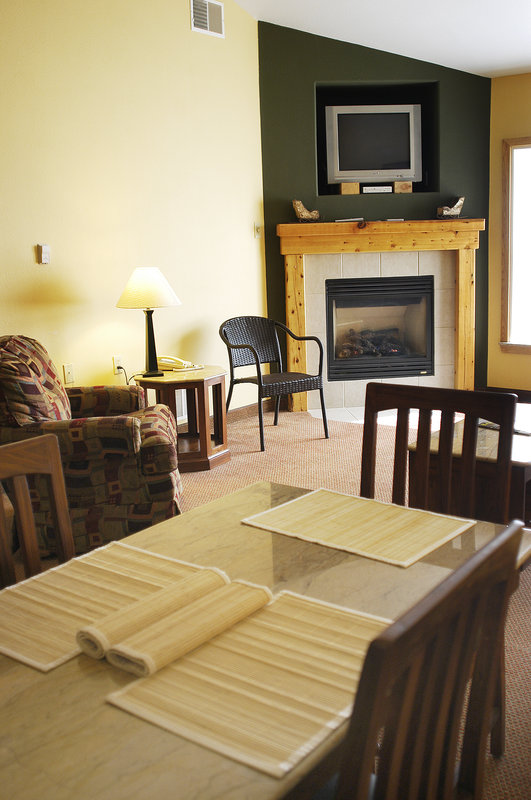 Mountain Edge Resort & Spa At Sunapee - Newbury, NH