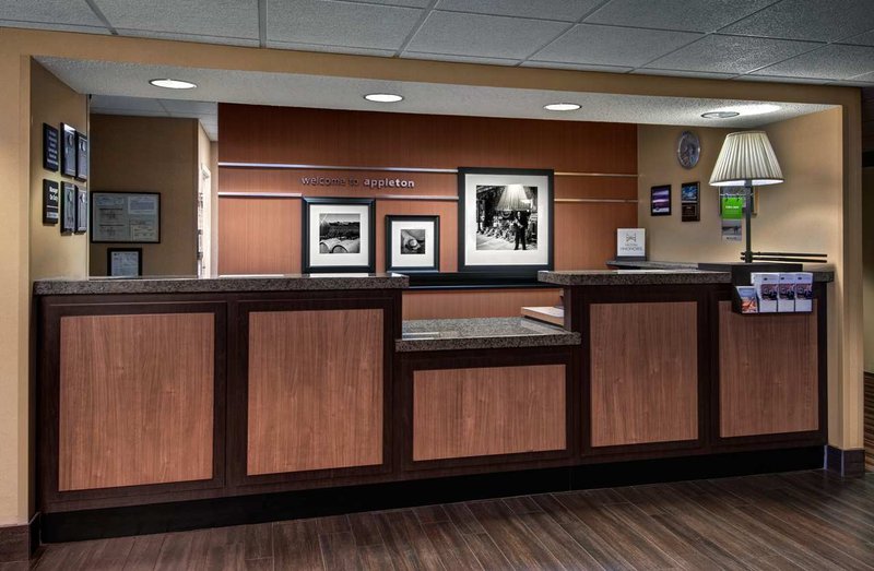 Hampton Inn Appleton-Fox River Mall Area - Appleton, WI