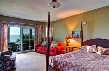 Michillinda Lodge - Whitehall, MI