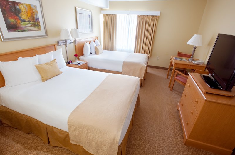 BEST WESTERN PLUS Windjammer Inn & Conference Center - South Burlington, VT