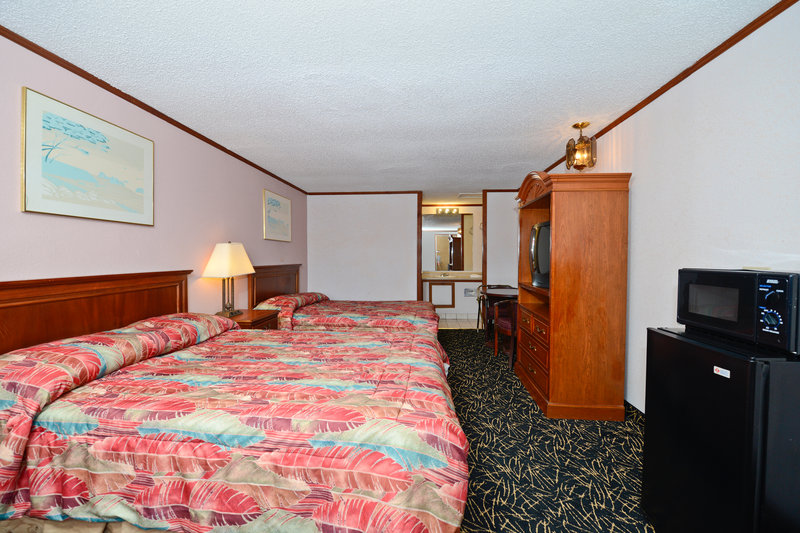 Econo Lodge - Warren, MI
