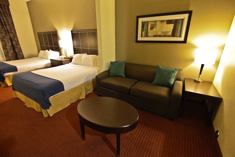 Holiday Inn Express & Suites CATHEDRAL CITY (PALM SPRINGS) - Yucca Valley, CA