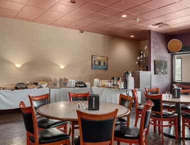 Days Inn - Lead, SD