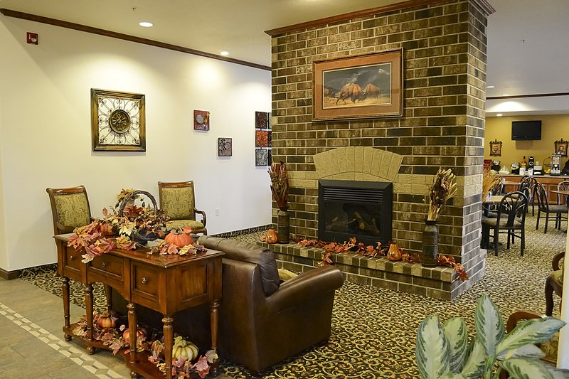 Expressway Suites - Fargo, ND