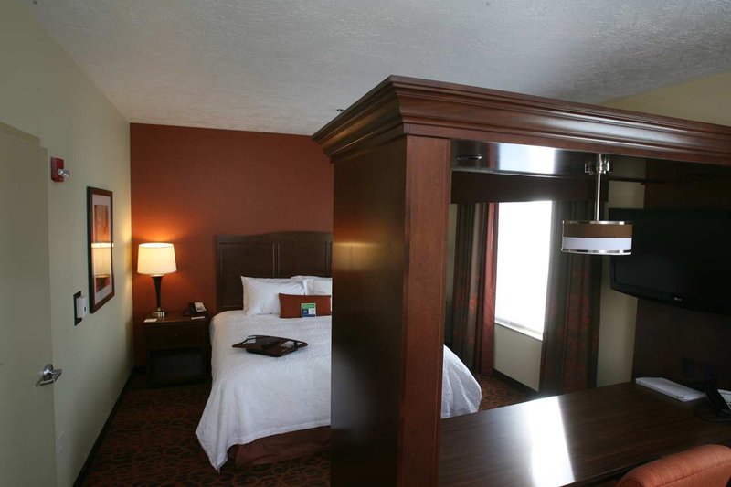 Hampton Inn-Fargo - Fargo, ND