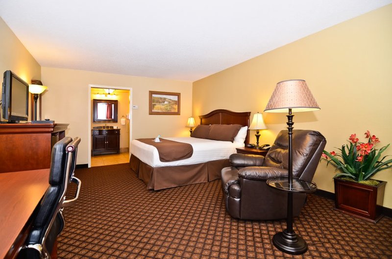 Best Western Plus - Springfield, MO