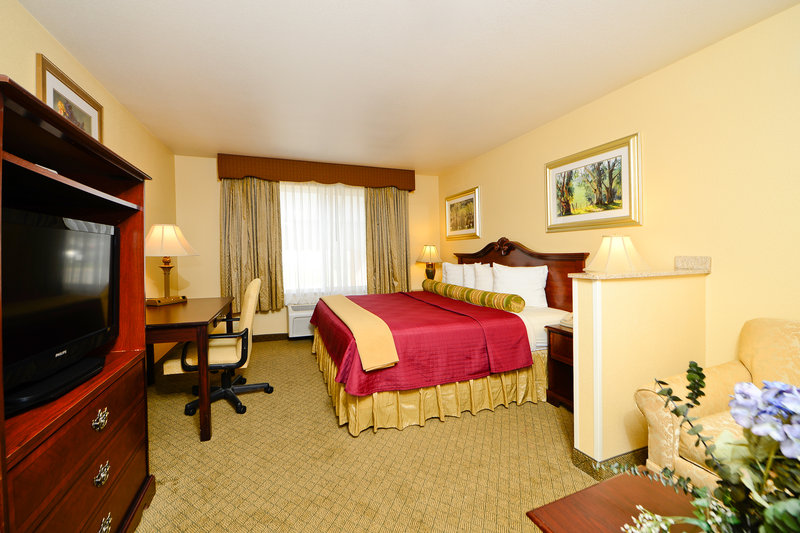 Best Western - Hubbard, OH