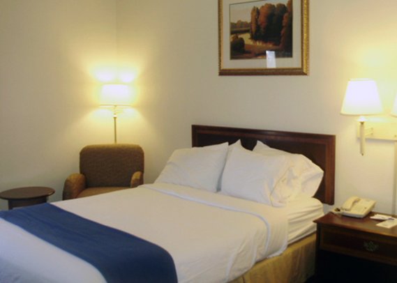 Comfort Inn - Clarksville, TN