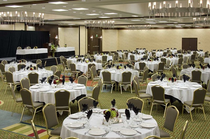 Hilton-Bellevue - Bellevue, WA