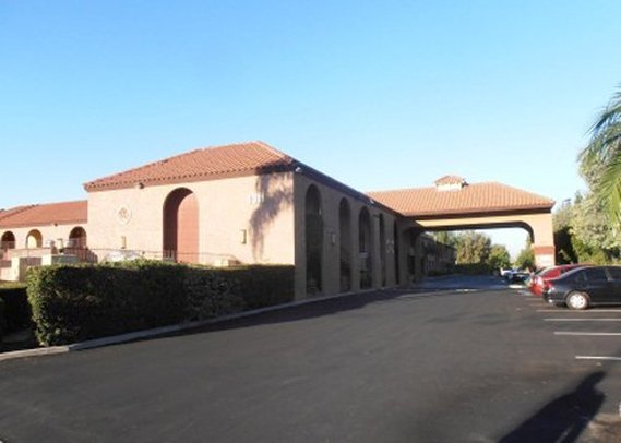 Red Tile Inn - Colton, CA