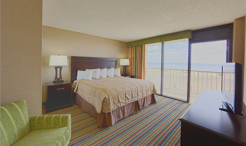 Beach Quarters Resort Rsrvtns - Virginia Beach, VA