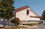 Red Roof Inn East