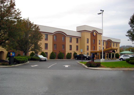 New Cumberland Hotel - New Cumberland, PA