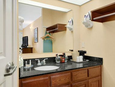 Baymont By Wyndham Kingsland - Kingsland, GA