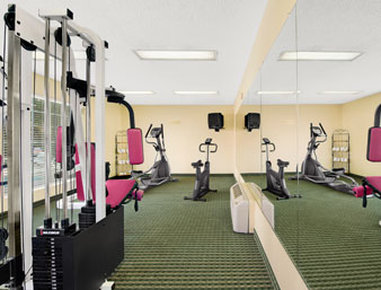 Baymont By Wyndham Kingsland - Kingsland, GA