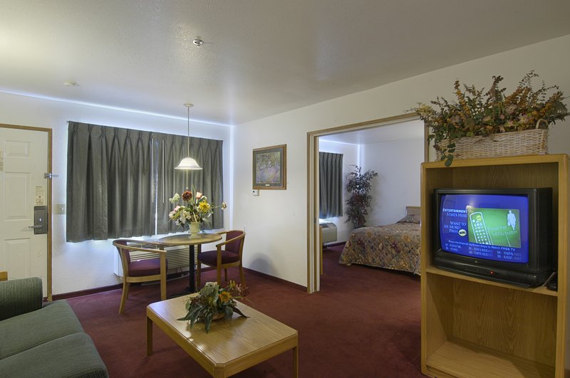 Red Roof Inn Palm Springs-Thousand Palms - Thousand Palms, CA