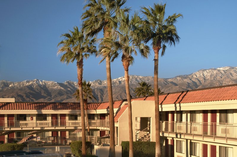 Red Roof Inn Palm Springs-Thousand Palms - Thousand Palms, CA