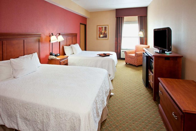 Hampton Inn Youngstown-West I-80 - Youngstown, OH