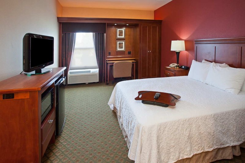 Hampton Inn Youngstown-West I-80 - Youngstown, OH